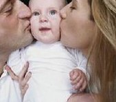 做三代试管婴儿，美国和泰国哪个更好呢？